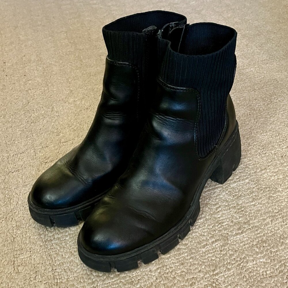 Universal Thread Black Lug Boots 8